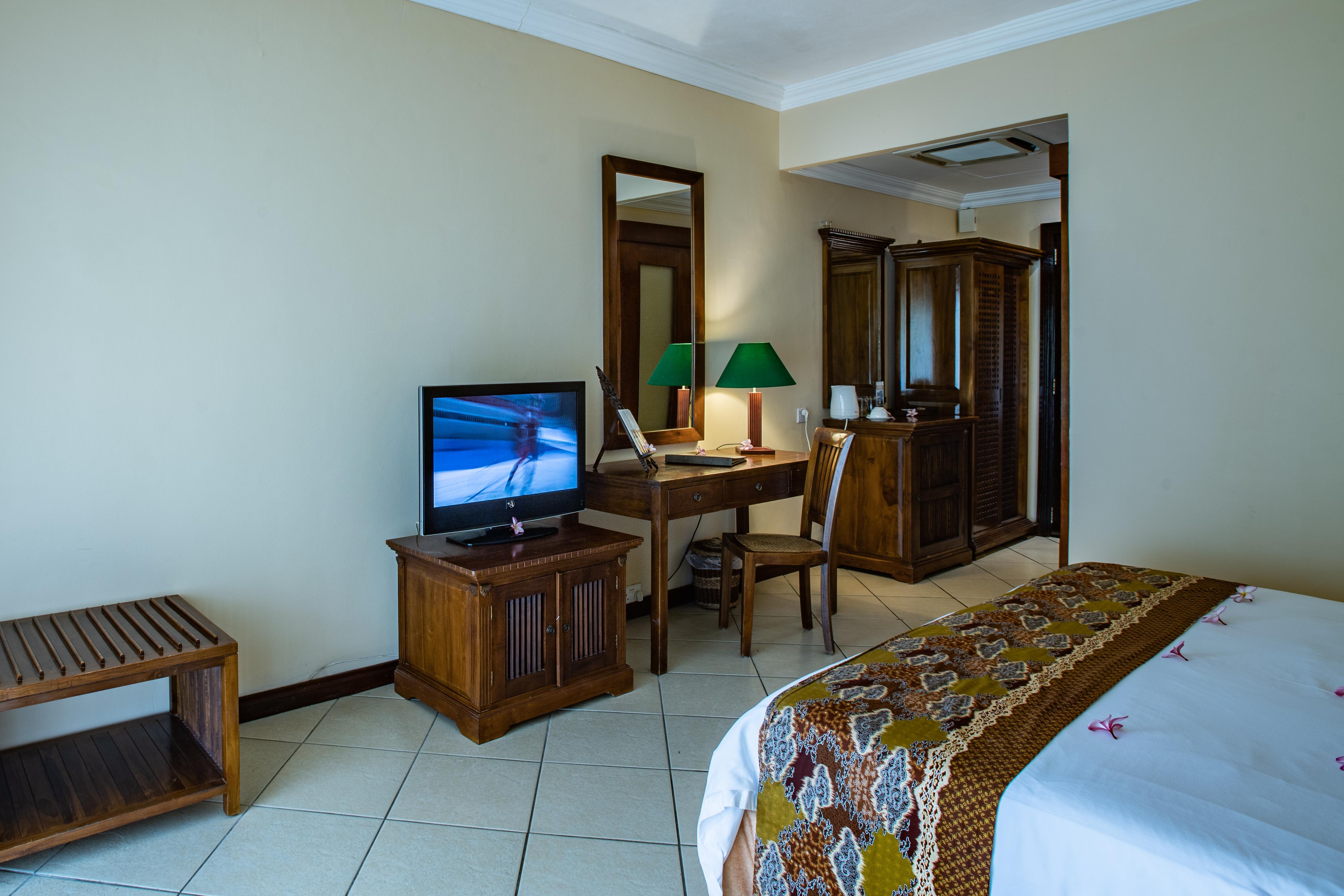 Aanari Hotel & Spa- Mauritius Flic en Flac Exterior photo