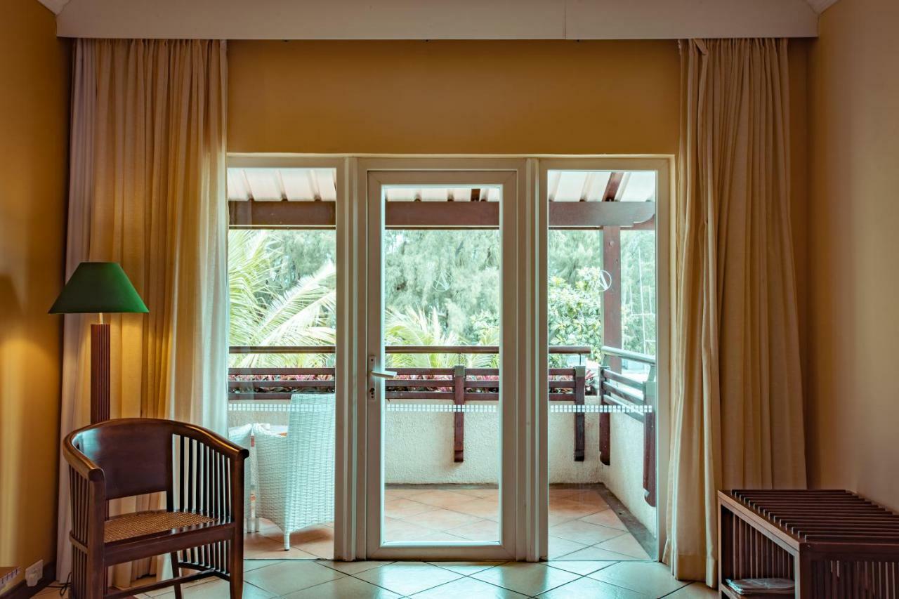 Aanari Hotel & Spa- Mauritius Flic en Flac Exterior photo