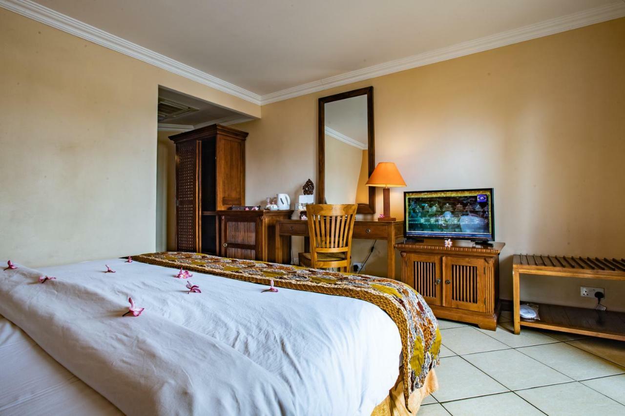 Aanari Hotel & Spa- Mauritius Flic en Flac Exterior photo